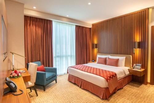 Hotel Century 4*