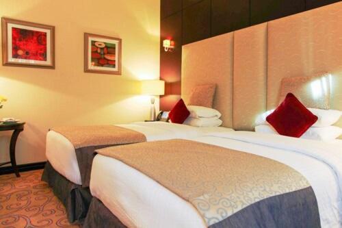 Hotel Century