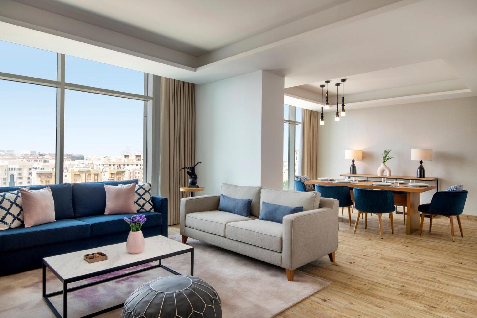 Abesq And Residences, An Ihg Aparthotel 5*