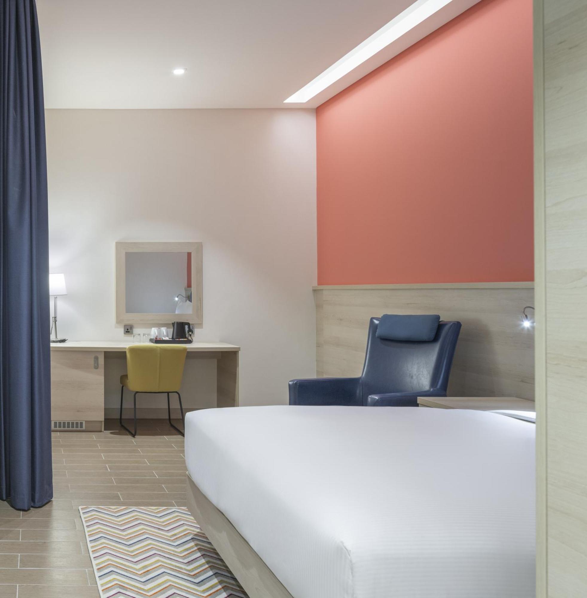 Hampton By Hilton Old Town 3*