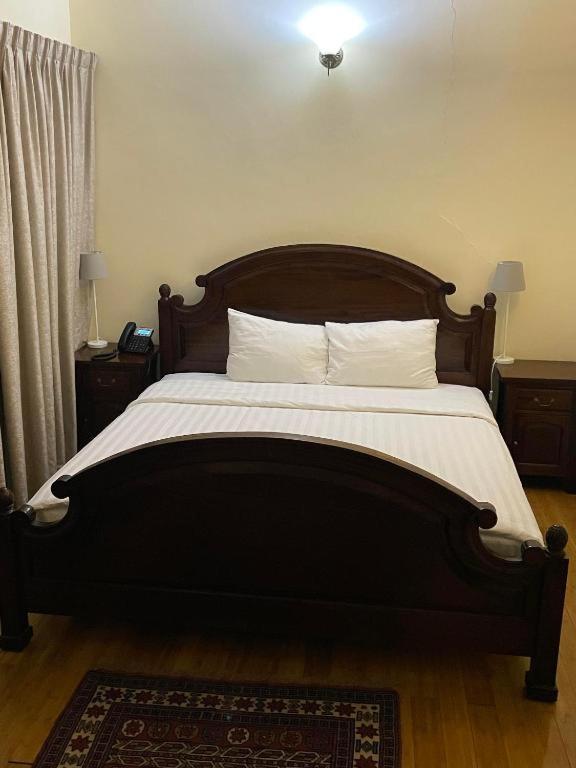 Al Khariss Hotel 2*