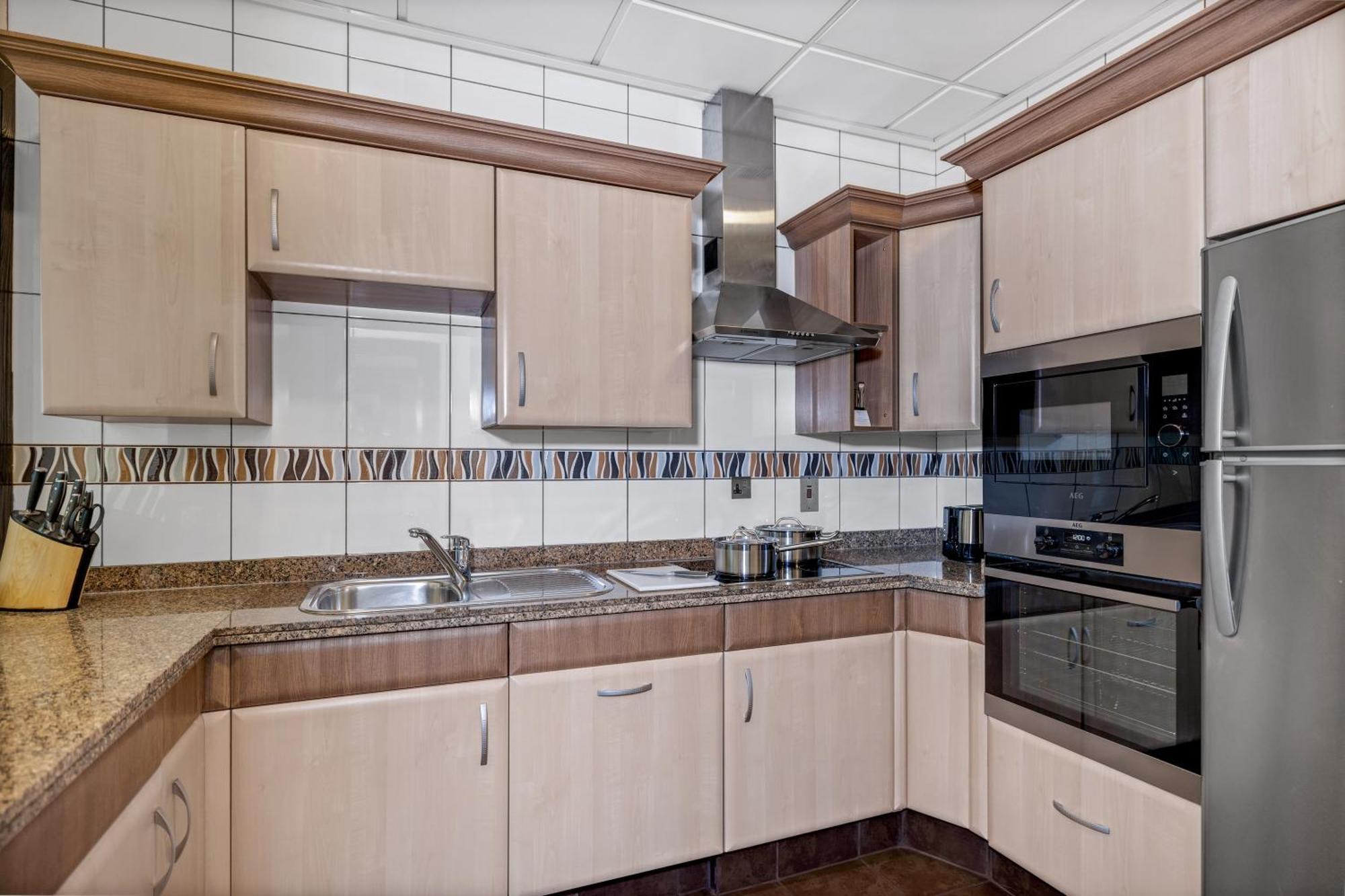 Kempinski Residences & Suites, Aparthotel
