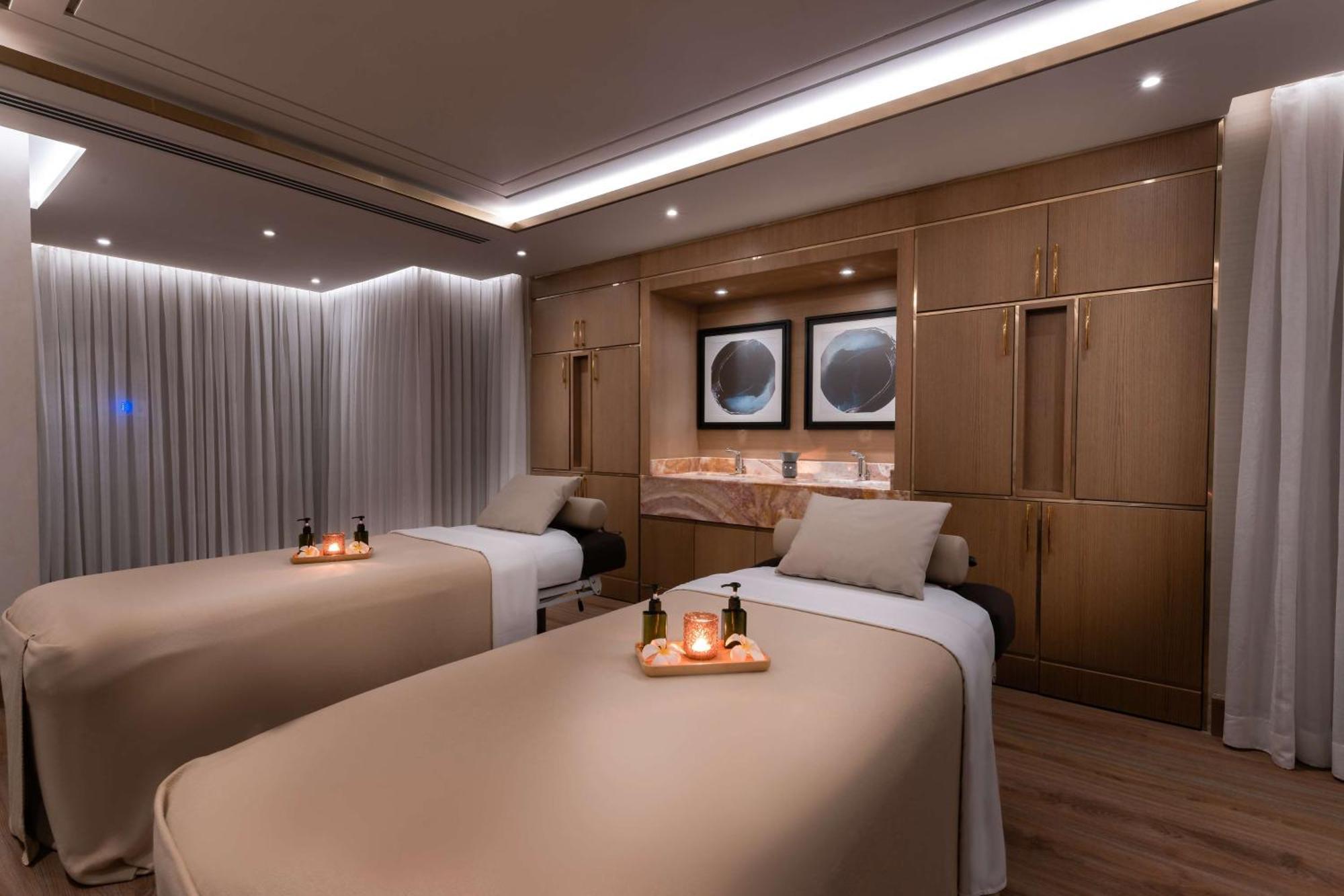 Resort Hilton The Pearl 5*