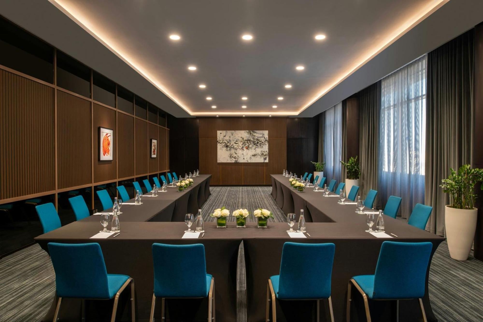 The Westin & Khách sạn 5*