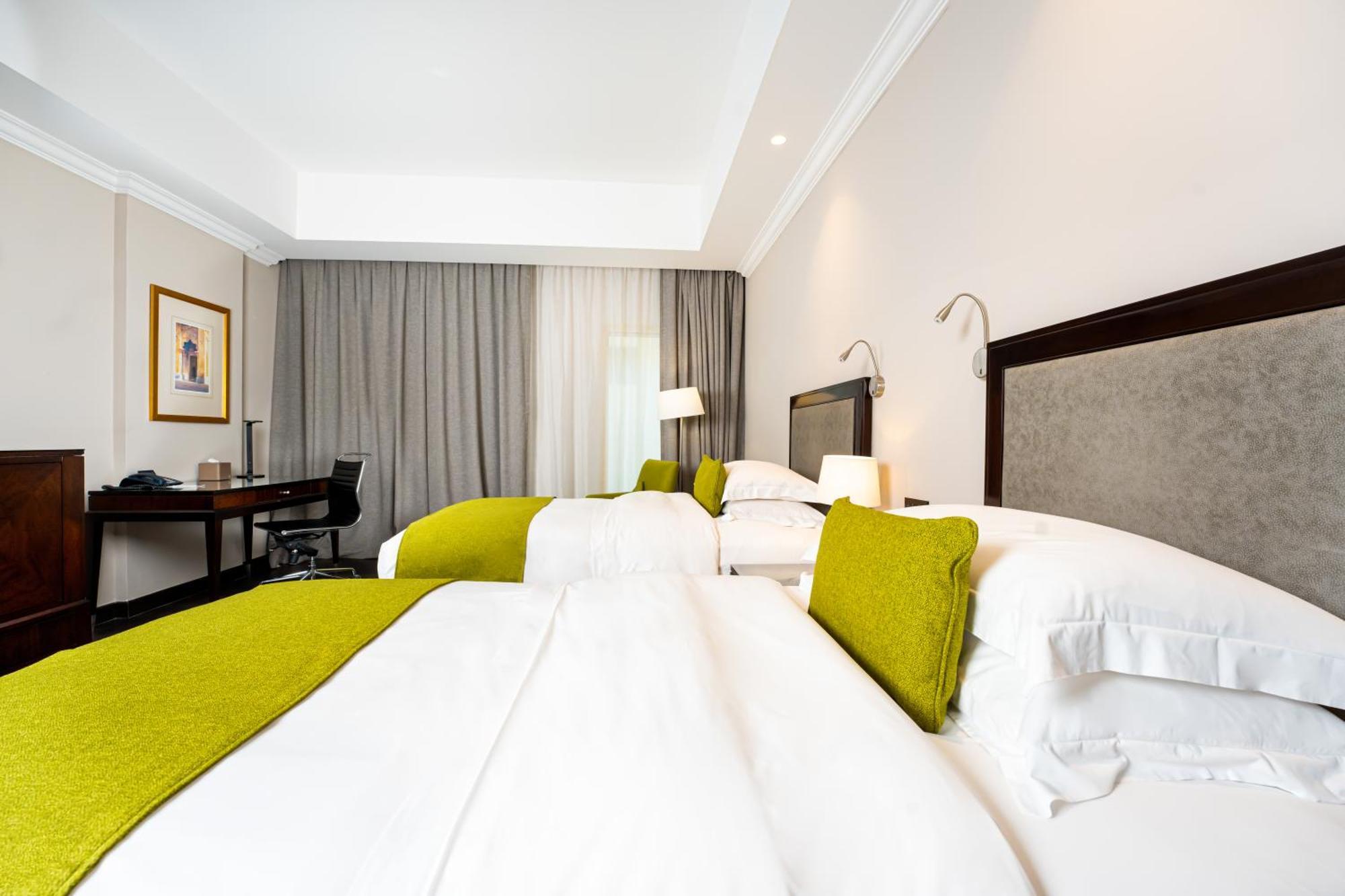 Millennium Hotel 5*