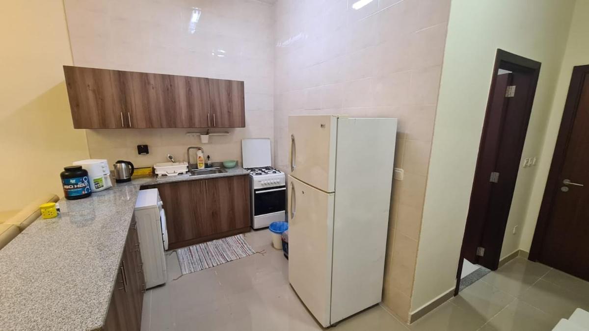 Spacious In New Souq Haraj,