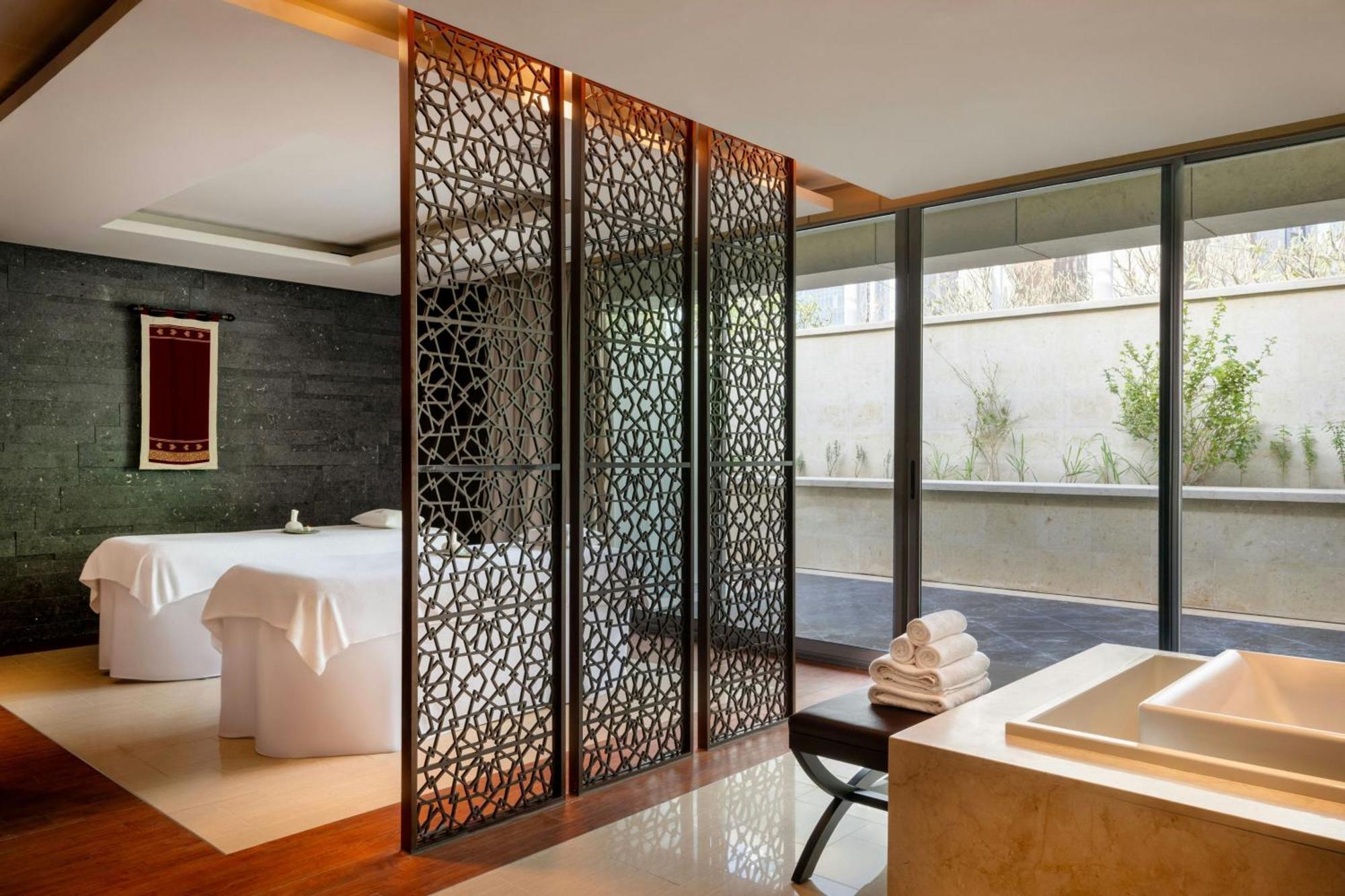 Jw Marriott Marquis Center 5*