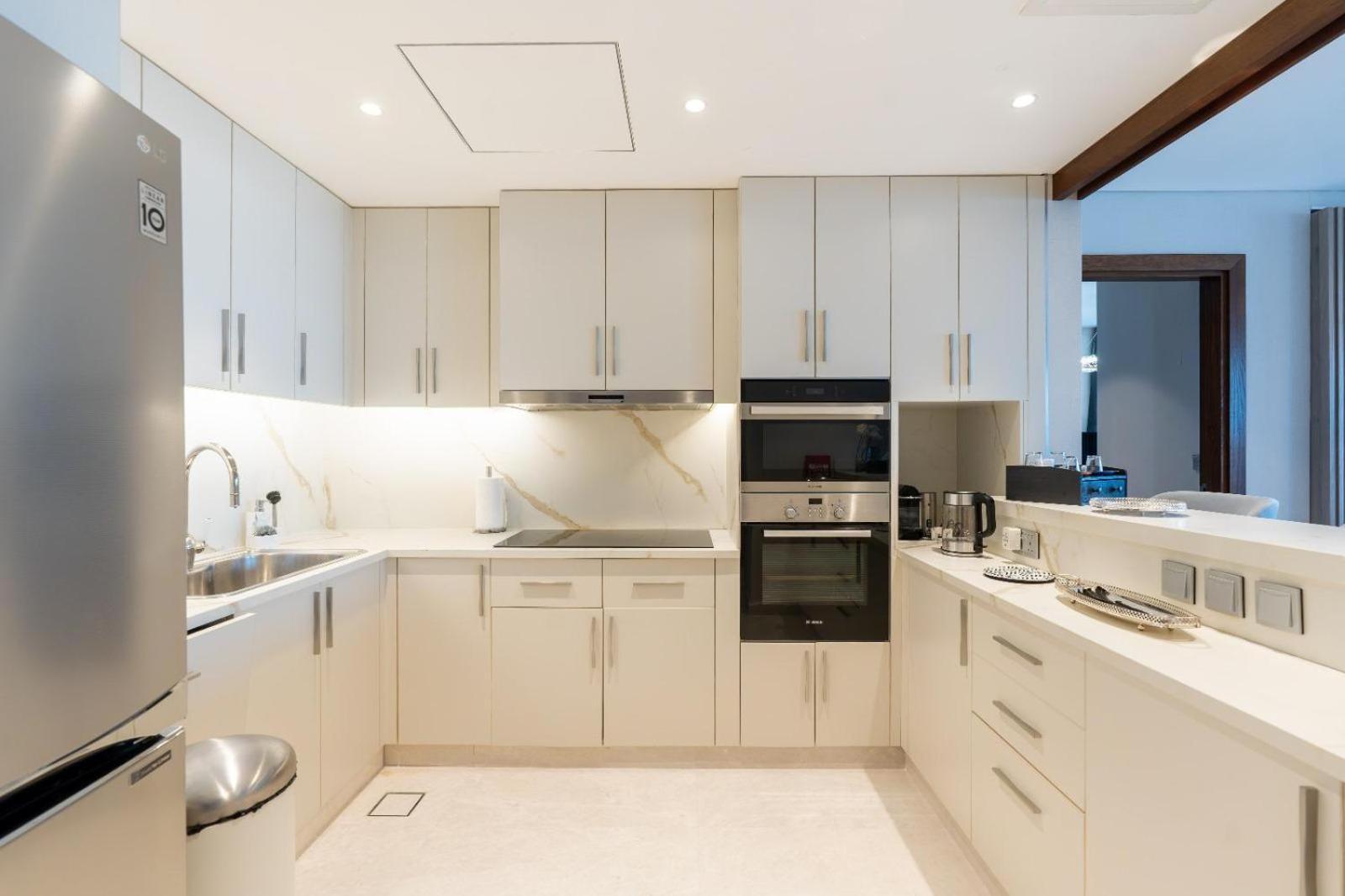 Apartment Pearl Of The Marina Baywalk Penthouse