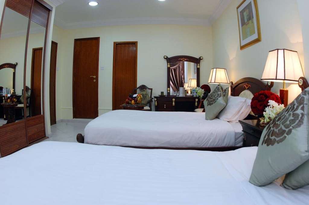 Hotel Al Muntazah Plaza 3*