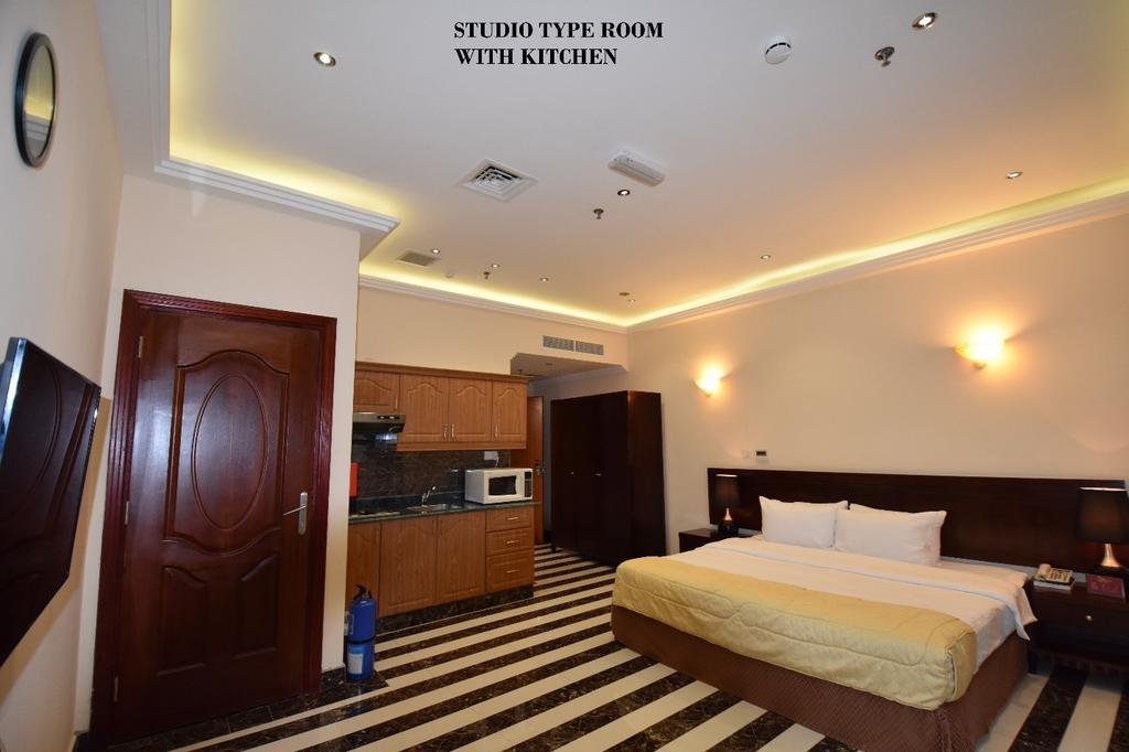 Aparthotel Royal Mirage 4*