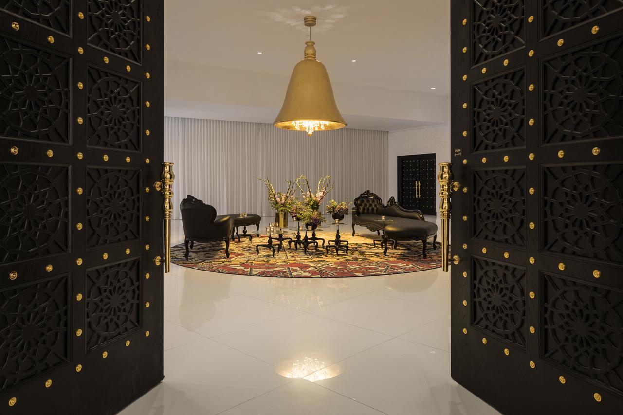 Mondrian 5*