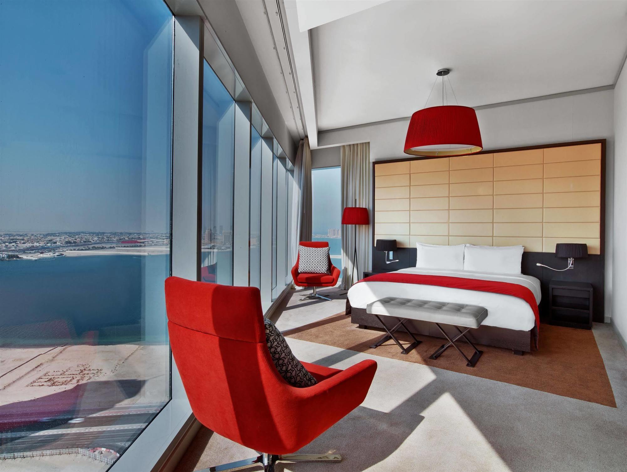 W Residences 5*