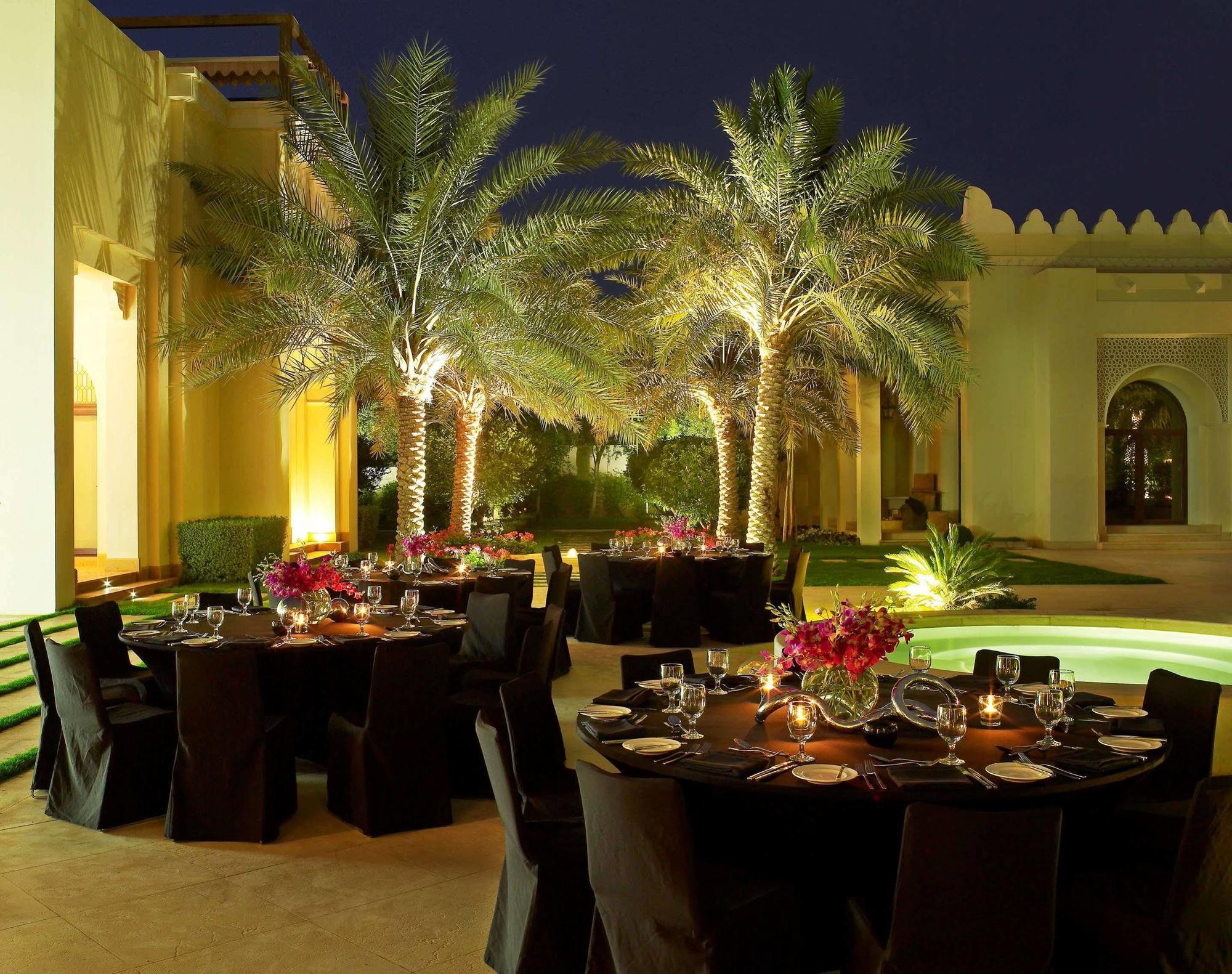 W Residences Aparthotel 5*