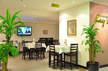 Liberty Aparthotel