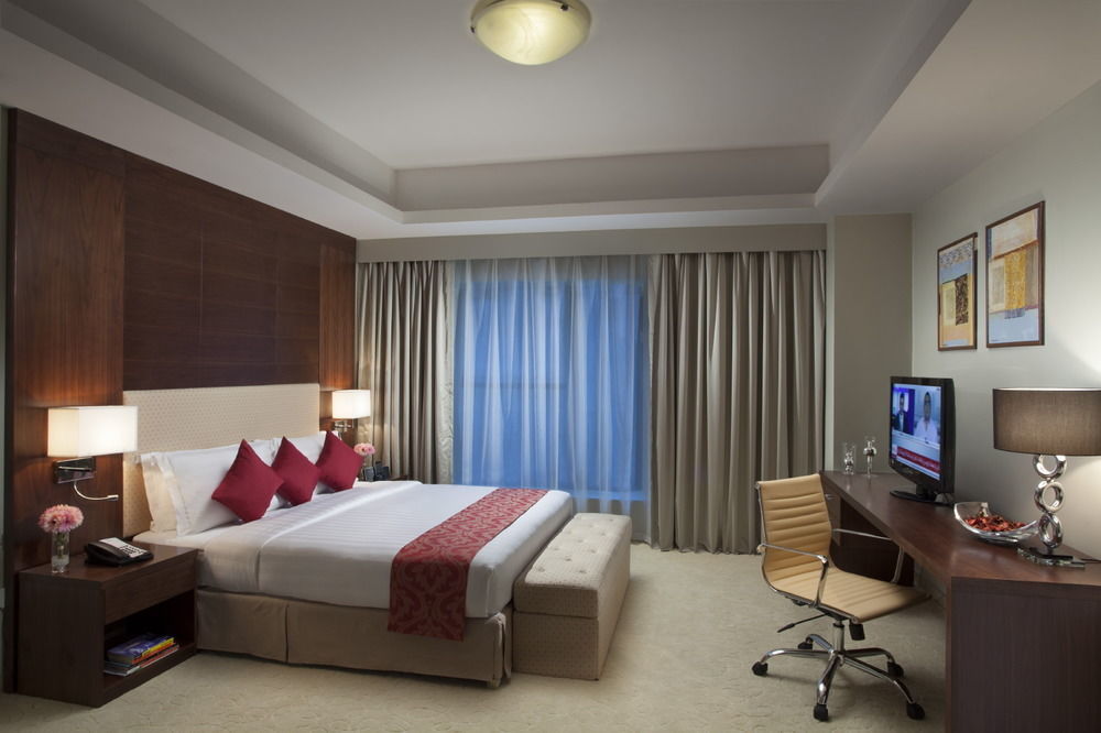 Aparthotel Marriott Executive Center 4*