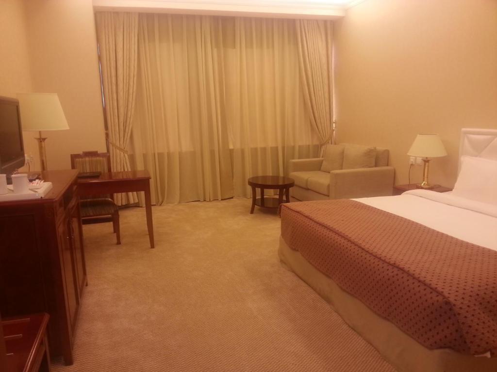 Khách sạn Gloria Doha