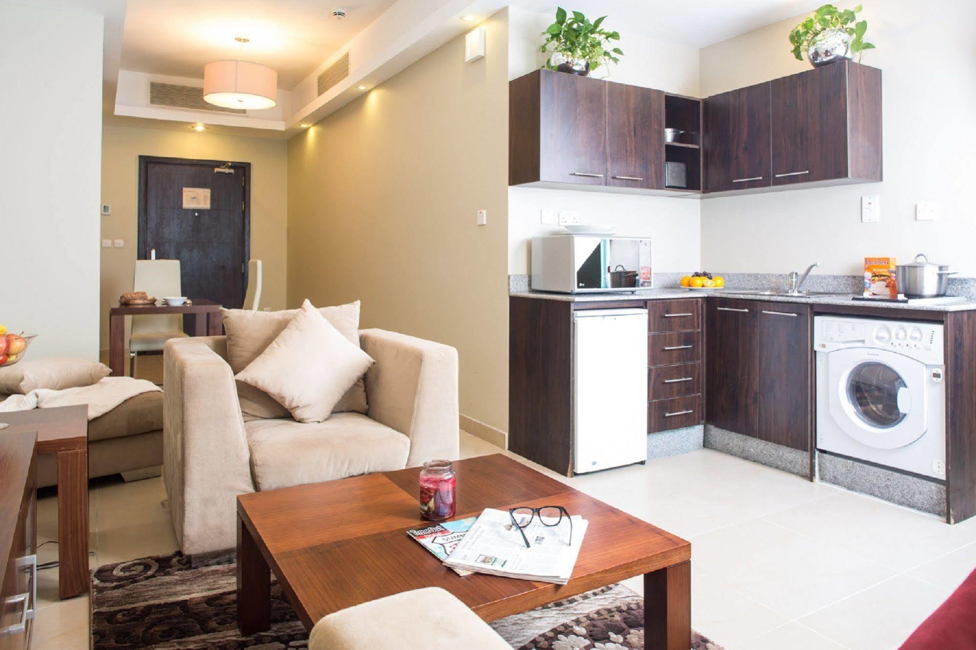 Marriott Executive Center Aparthotel 4*