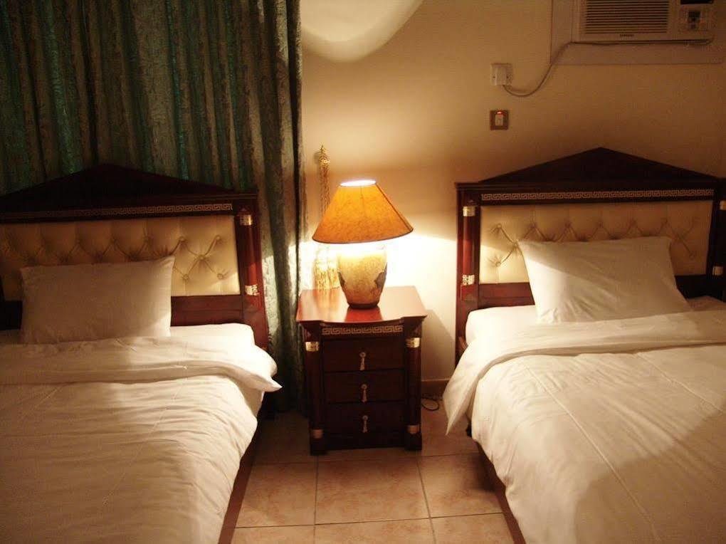 Al Sadd Suites Hotel Aparthotel 3*
