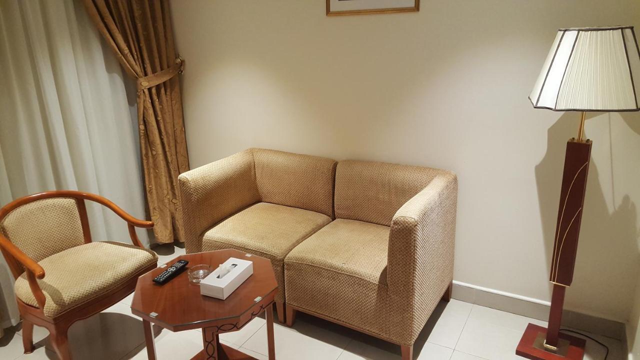 Al Muntazah Plaza Hotel 3*